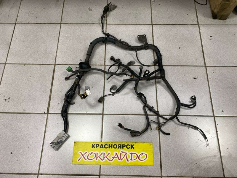 Электропроводка мотора Nissan Serena PC24 SR20DE 06.1999 (б/у)