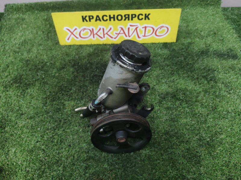 Насос гидроусилителя Toyota Funcargo NCP21 1NZ-FE 08.2002 (б/у)