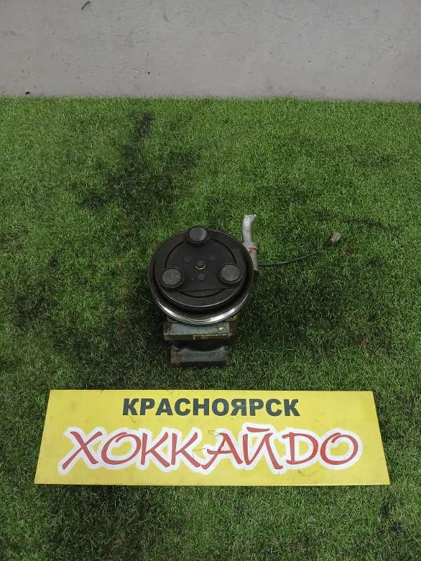 Компрессор кондиционера Mazda Demio DW3W B3E 12.1999 (б/у)