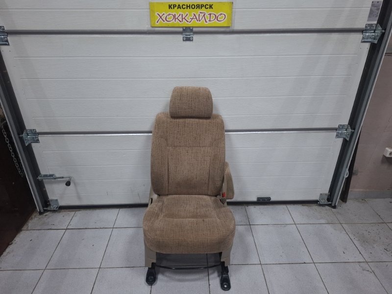 Сиденья Honda Stepwgn RF3 K20A 04.2001 передняя правая (б/у)