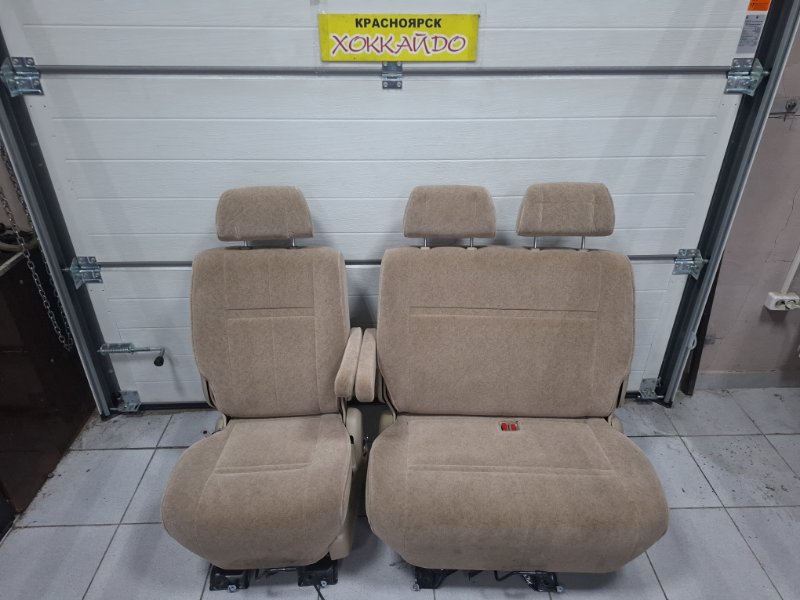 Сиденья Toyota Grand Hiace VCH16W 5VZ-FE 08.1999 (б/у)