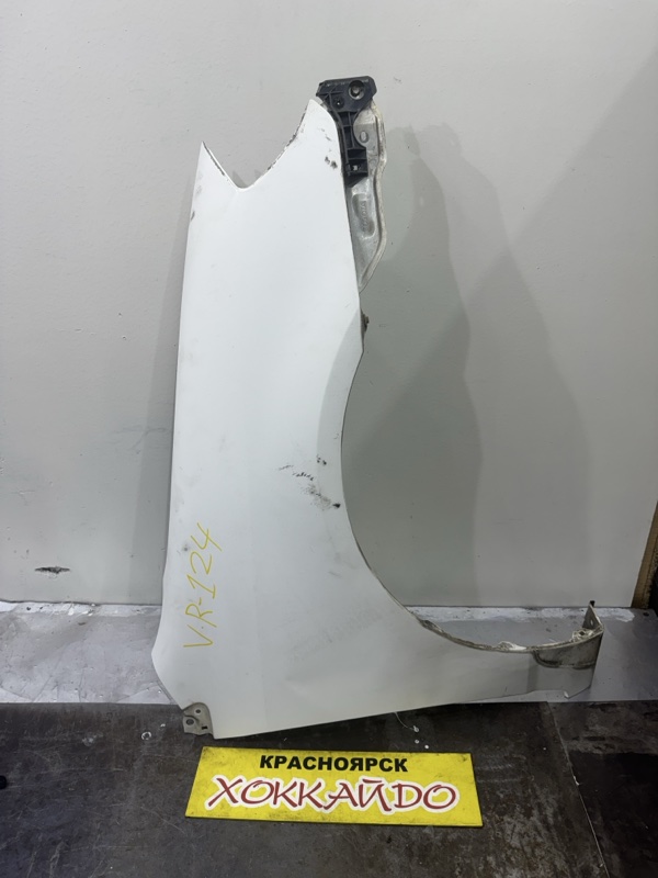 Крыло Toyota Corolla NZE121 1NZ-FE 09.2002 переднее правое (б/у)