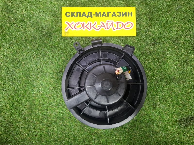 Вентилятор печки Nissan Lafesta B30 MR20DE 2012 передний (б/у)