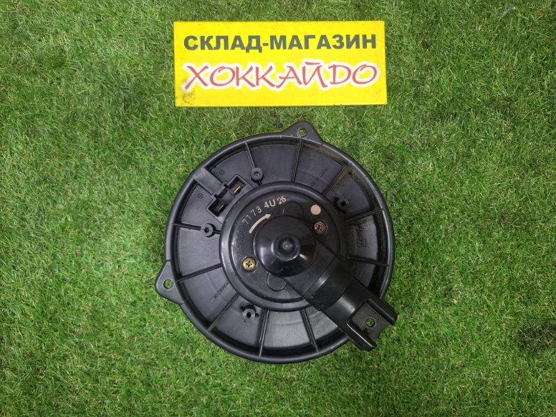Вентилятор печки Toyota Hiace Regius KCH46G 1KZ-TE 04.1997 передний (б/у)