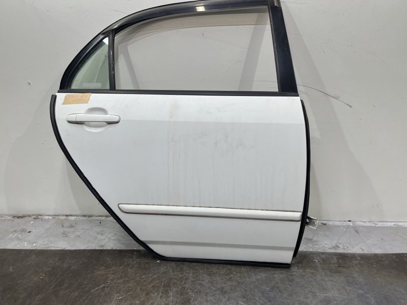 Дверь боковая Toyota Corolla NZE121 1NZ-FE 09.2002 задняя правая (б/у)