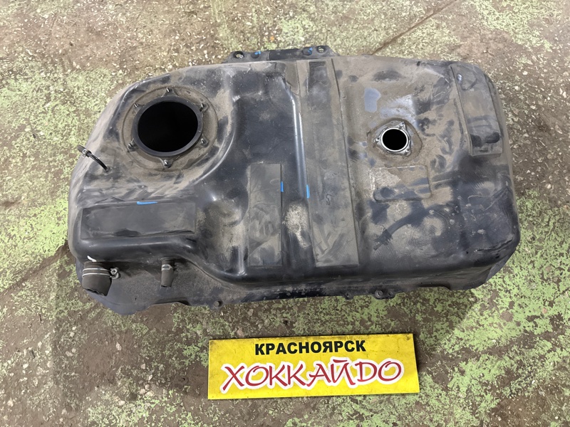 Бак топливный Mitsubishi Outlander CW5W 4B12 10.2005 (б/у)