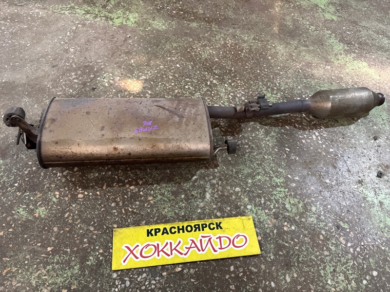 Глушитель Toyota Noah ZRR85W 3ZR-FAE 01.2014 (б/у)
