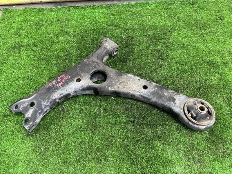 Рычаг подвески нижний Toyota Wish ANE10G 1AZ-FSE 09.2005 передний левый (б/у)