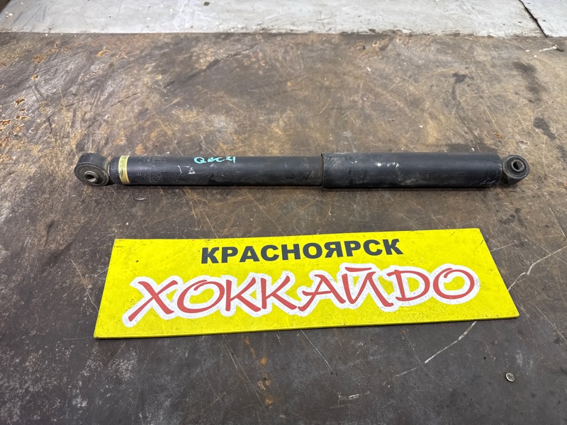 Амортизатор Toyota BB QNC21 3SZ-VE 10.2005 задний (б/у)