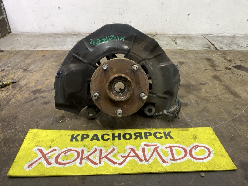 Ступица Toyota Camry ACV40 2AZ-FE 01.2006 передняя правая (б/у)