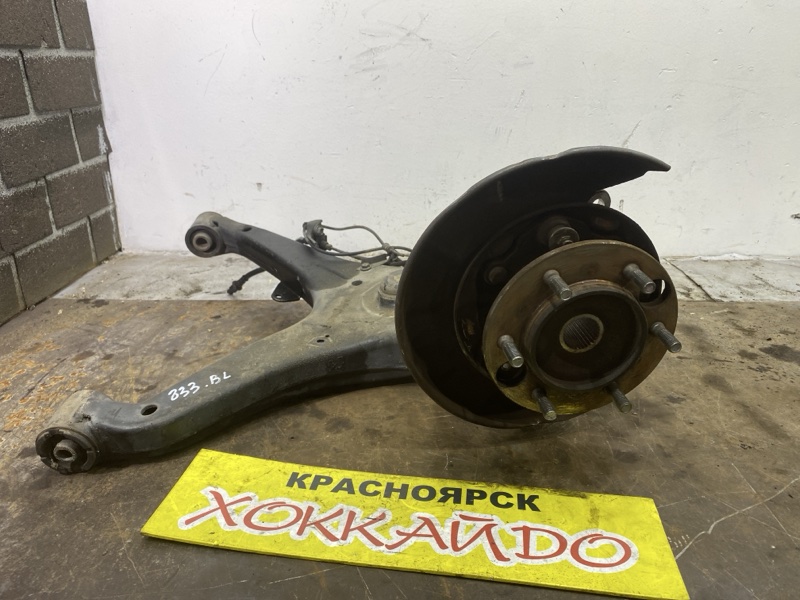 Датчик ABS Toyota Hiace Regius KCH46G 1KZ-TE 04.1997 задний левый (б/у)