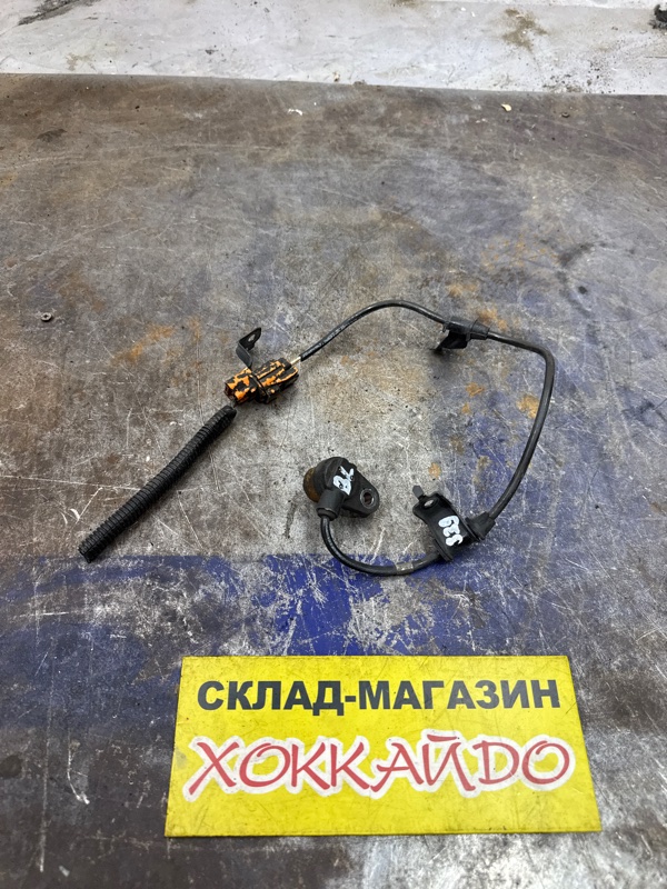 Датчик ABS Honda Torneo CF3 F18B 06.2000 задний левый (б/у)