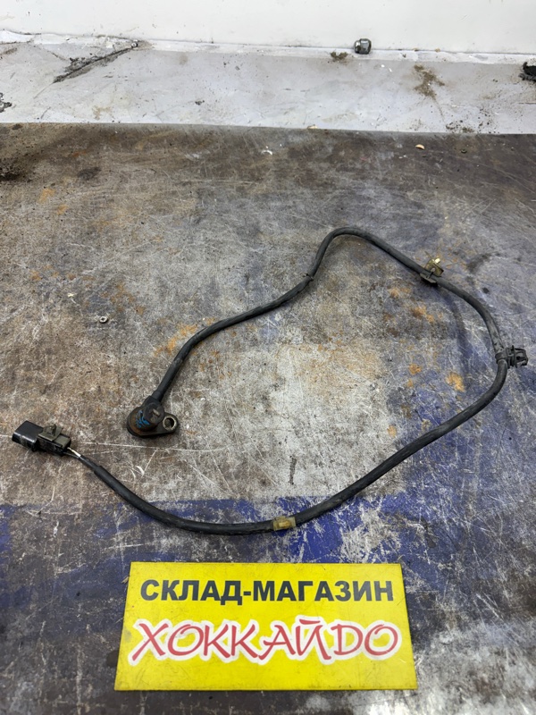 Датчик ABS Mitsubishi Dion CR6W 4G94 05.2002 передний правый (б/у)