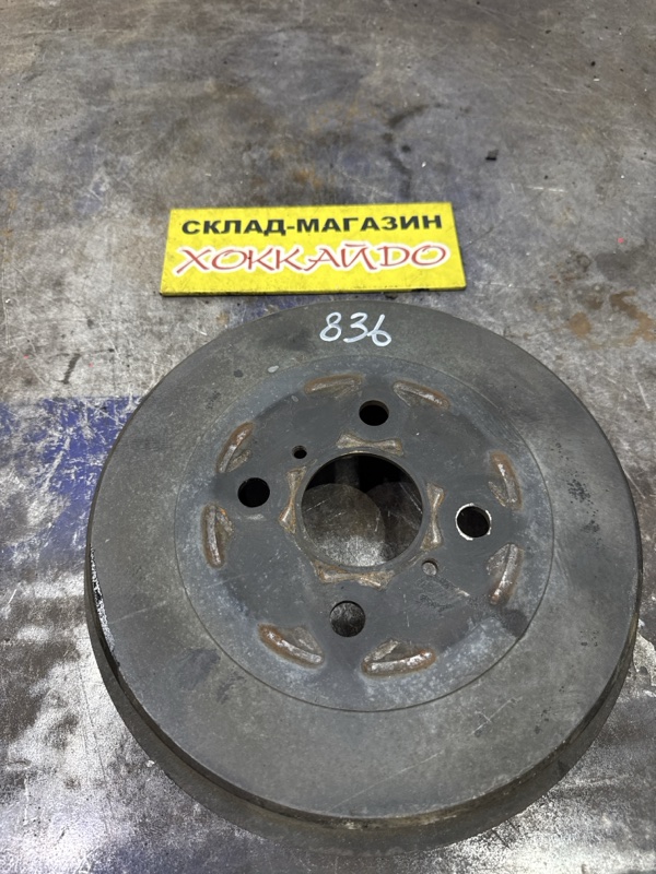 Барабан тормозной Toyota Corolla Spacio NZE121N 1NZ-FE 05.2001 (б/у)
