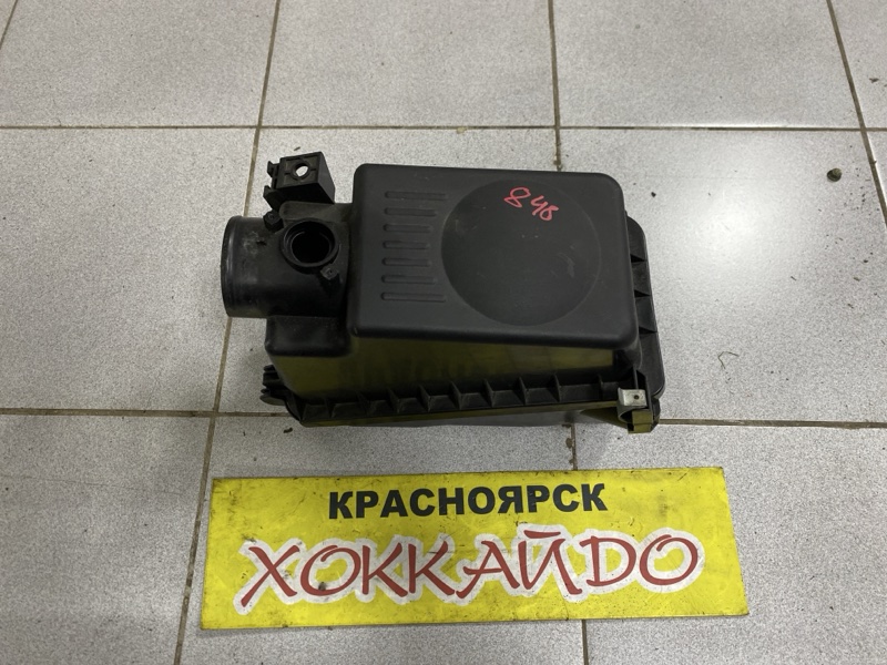 Корпус воздушного фильтра Toyota Wish ZNE10G 1ZZ-FE 09.2005 (б/у)