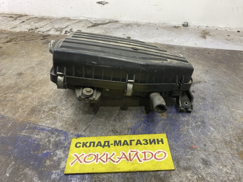 Корпус воздушного фильтра Honda Edix BE1 D17A 07.2004 (б/у)