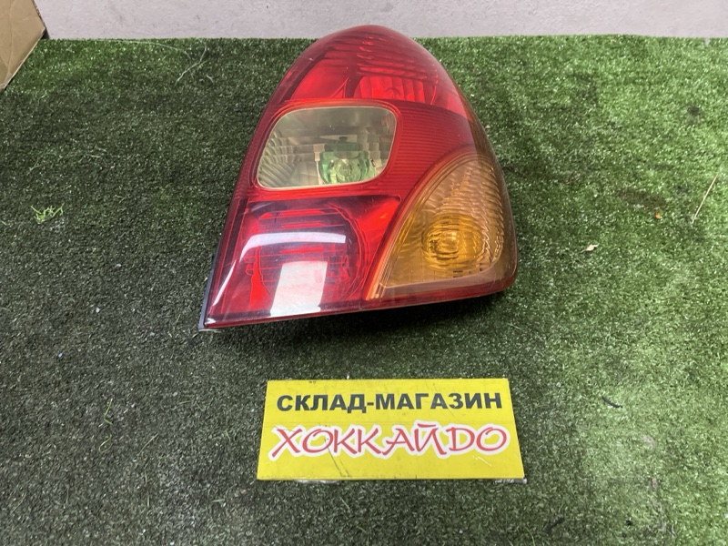 Фонарь стоп-сигнала Toyota Corolla Spacio NZE121N 1NZ-FE 05.2001 задний правый (б/у)