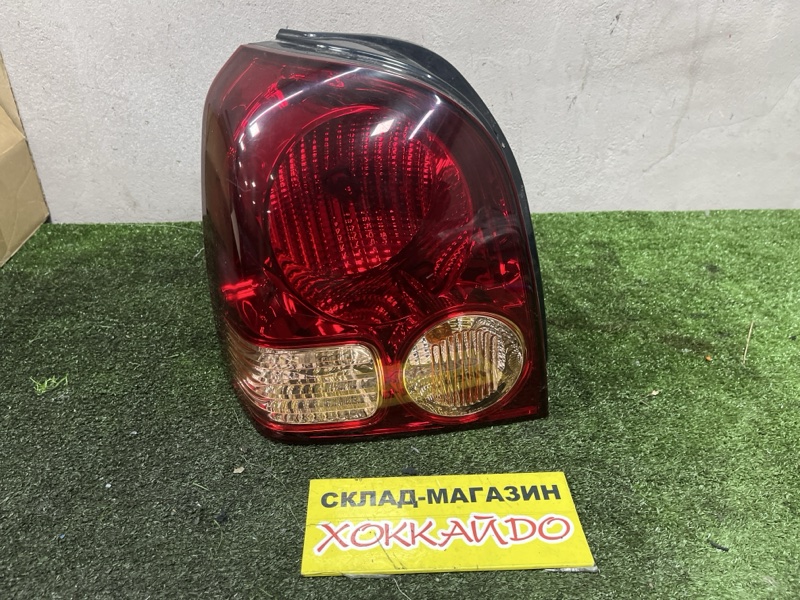Фонарь стоп-сигнала Mitsubishi Dion CR6W 4G94 05.2002 задний левый (б/у)