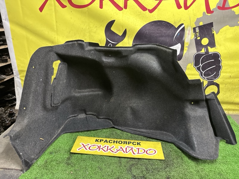 Обшивка багажника Toyota Corolla NZE120 2NZ-FE 08.2000 задняя левая (б/у)