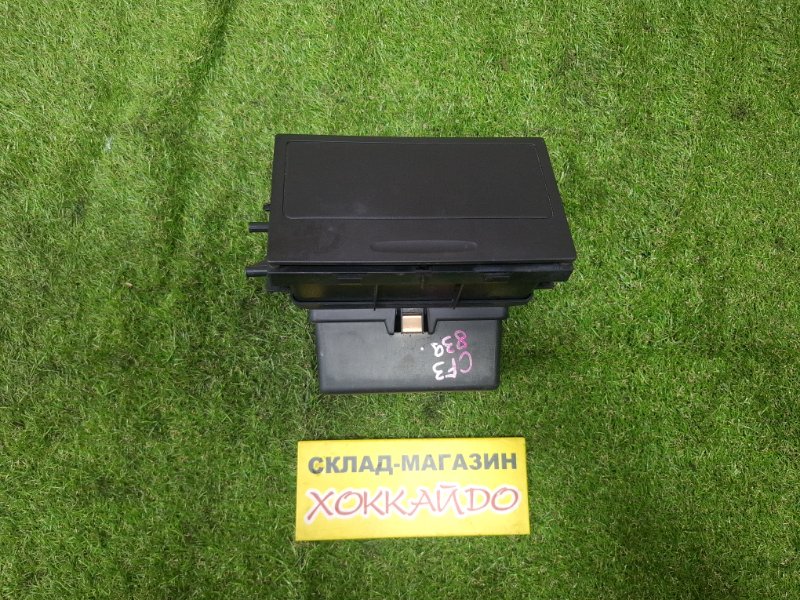 Бардачок Honda Torneo CF3 F18B 06.2000 (б/у)