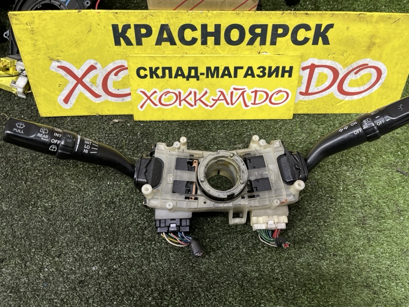 Переключатель фар Toyota Hiace Regius KCH46G 1KZ-TE 04.1997 (б/у)