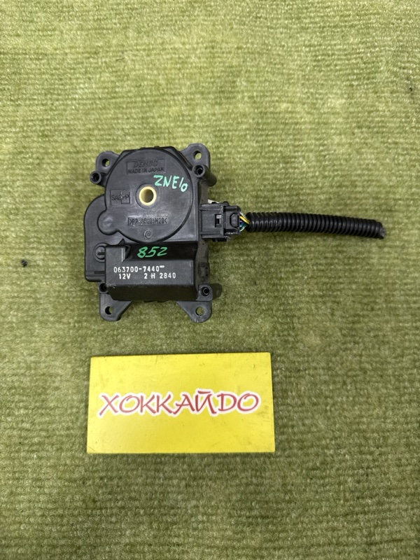 Привод заслонок отопителя Toyota Wish ZNE10G 1ZZ-FE 09.2005 (б/у)