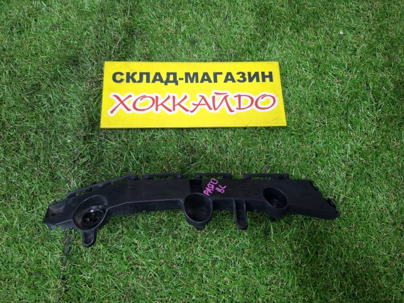 Клипса бампера Toyota Passo KGC10 1KR-FE 05.2004 задняя левая (б/у)
