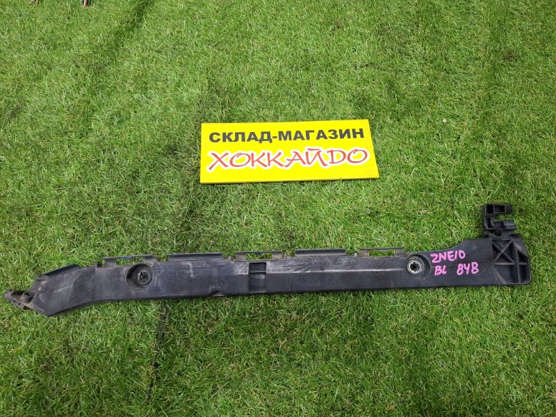 Клипса бампера Toyota Wish ZNE10G 1ZZ-FE 09.2005 задняя левая (б/у)