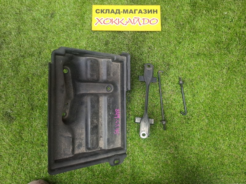 Крепление аккумулятора Toyota Mark II GX115 1G-FE 10.2002 (б/у)