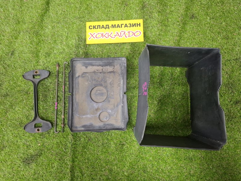 Крепление аккумулятора Subaru Forester SG5 EJ205 02.2002 (б/у)