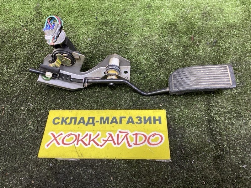 Педаль газа Nissan Primera WTP12 QR20DE 07.2003 (б/у)
