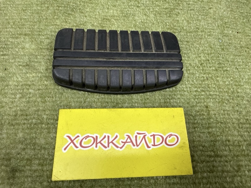 Накладка на педаль Mitsubishi Lancer Cedia CS2A 4G15 05.2000 (б/у)
