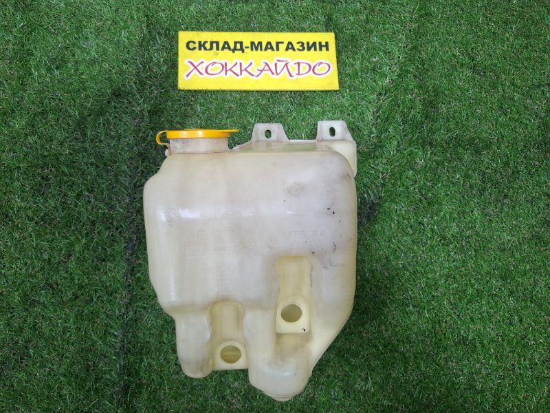 Бачок омывателя Subaru Forester SG5 EJ205 02.2002 (б/у)