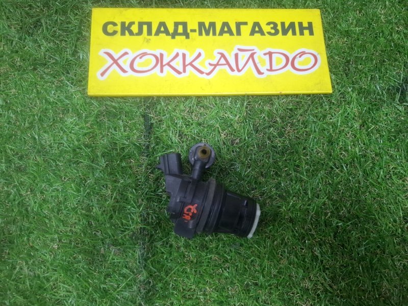Мотор омывателя Toyota Esquire ZWR80G 2ZR-FXE 10.2014 (б/у)