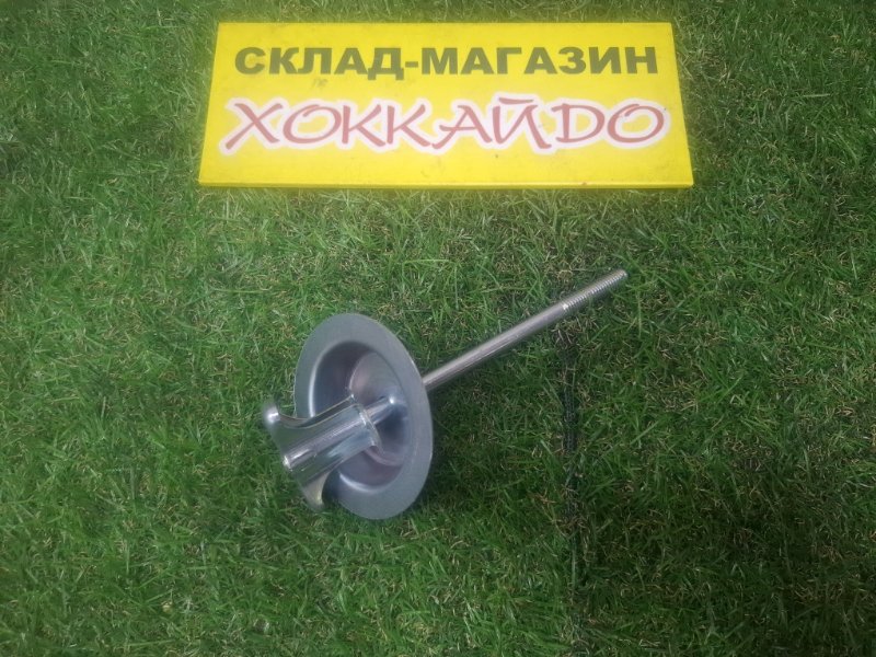 Кронштейн запасного колеса Toyota Corolla NZE120 2NZ-FE 08.2000 (б/у)