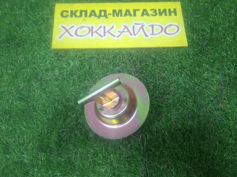 Кронштейн запасного колеса Nissan Bluebird Sylphy QG10 QG18DE 07.2000 (б/у)