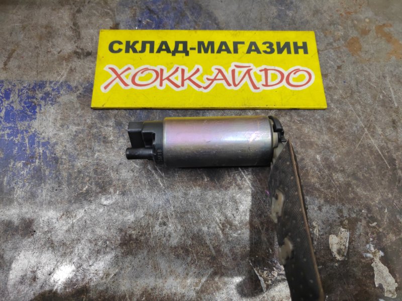 Насос топливный Toyota Ipsum SXM15G 3S-FE 05.1996 (б/у)