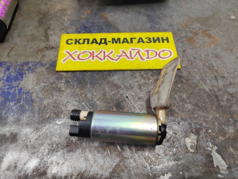 Насос топливный Toyota Allion ZZT240 1ZZ-FE 12.2001 (б/у)