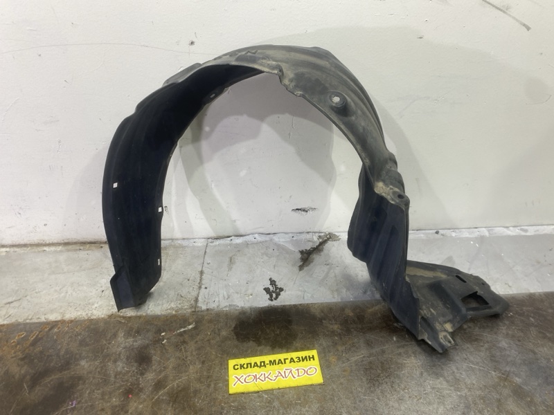 Подкрылок Toyota Corolla Fielder NZE121G 1NZ-FE 09.2002 передний левый (б/у)