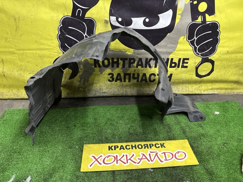 Подкрылок Mitsubishi Dion CR6W 4G94 05.2002 передний правый (б/у)