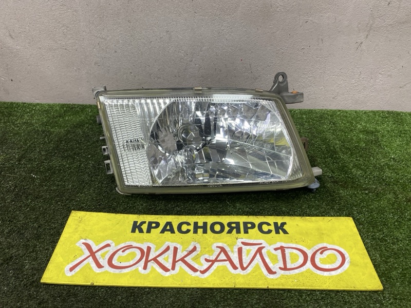Фара Toyota Hiace Regius KCH46G 1KZ-TE 04.1997 правая (б/у)
