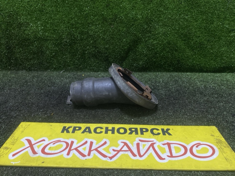 Пыльник рулевой колонки Toyota Wish ANE10G 1AZ-FSE 09.2005 (б/у)
