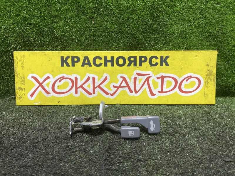 Ручка открывания багажника Mitsubishi Lancer Cedia CS2A 4G15 05.2000 (б/у)