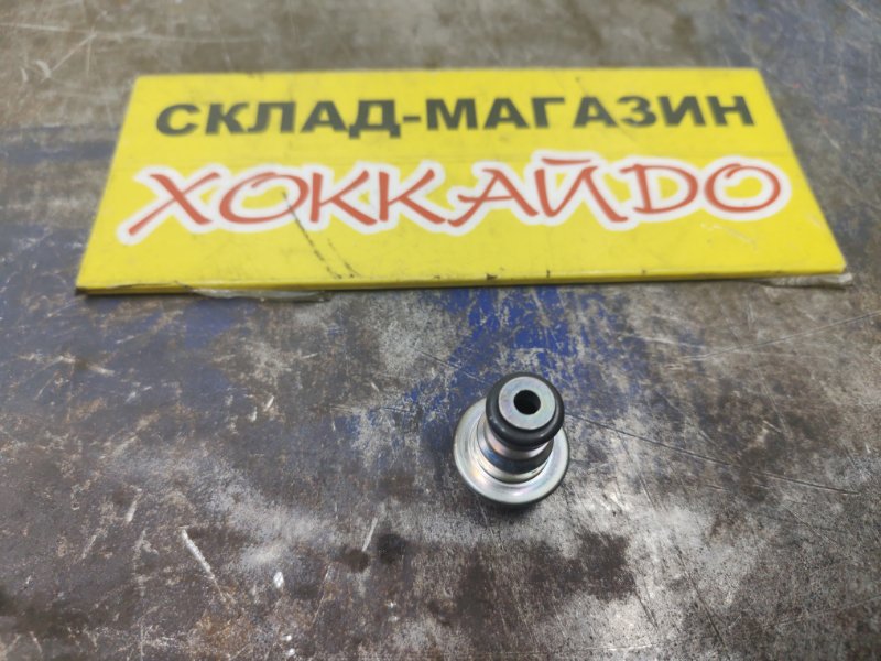 Клапан давления топлива Toyota Funcargo NCP21 1NZ-FE 08.2002 (б/у)