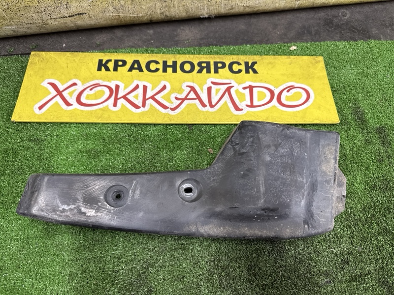 Подкрылок Mazda Demio DW5W B5E 12.1999 задний правый (б/у)