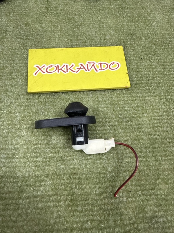 Датчик открытия двери; Концевик двери Mazda Demio DY3W ZJ-VE 08.2002 (б/у)