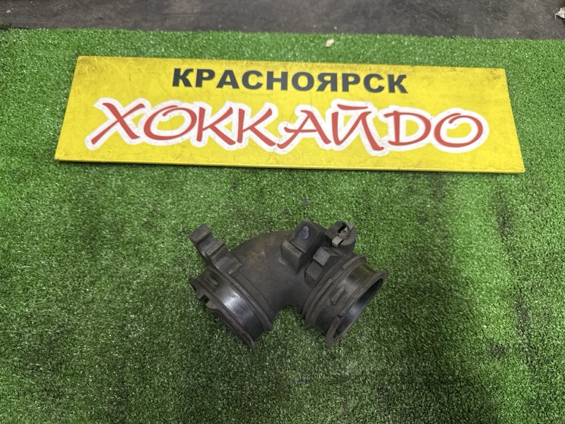Патрубок воздушного фильтра Mazda Axela BK5P ZY-VE 06.2006 (б/у)