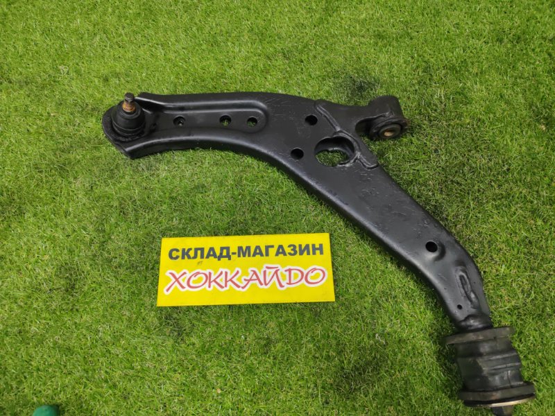 Рычаг подвески нижний Honda Stepwgn RF5 K20A 06.2003 передний левый (б/у)
