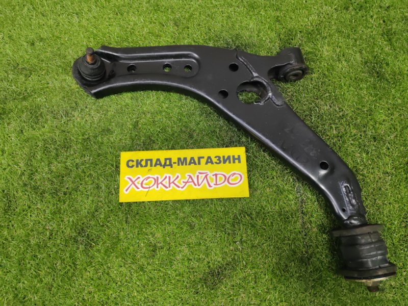 Рычаг подвески нижний Honda Stepwgn RF3 K20A 04.2001 передний левый (б/у)
