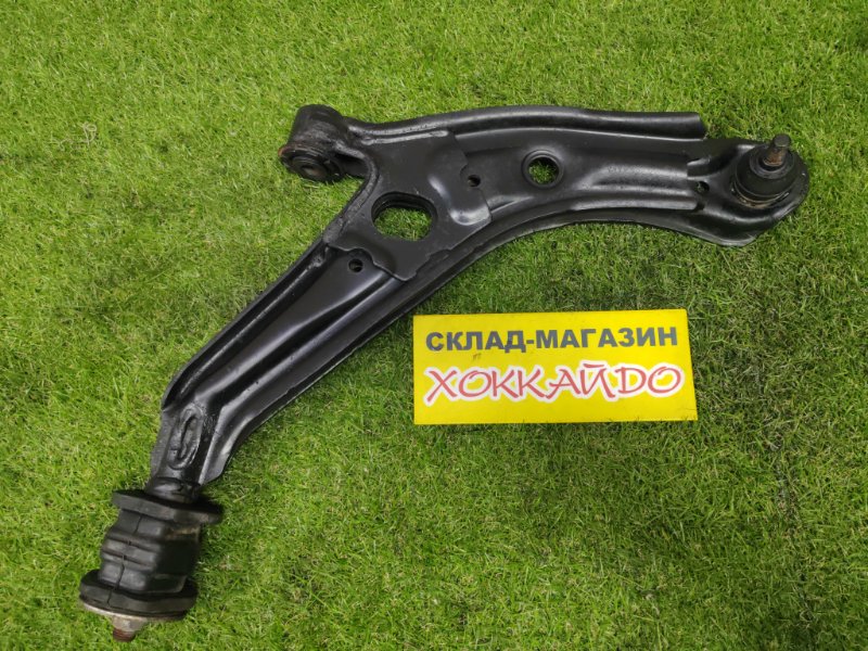Рычаг подвески нижний Honda Stepwgn RF2 B20B 05.1996 передний правый (б/у)